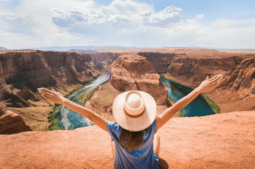 woman hiking in arizona